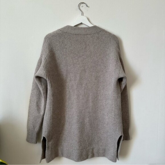 Joseph Cashmere Luxe Grey Cardigan Size Small - Picture 2 of 13